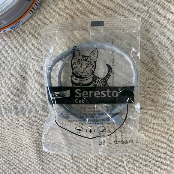 2 Pack Seresto Flea & Tick Collar for Cats, 8-Month Protection - Picture 9 of 11